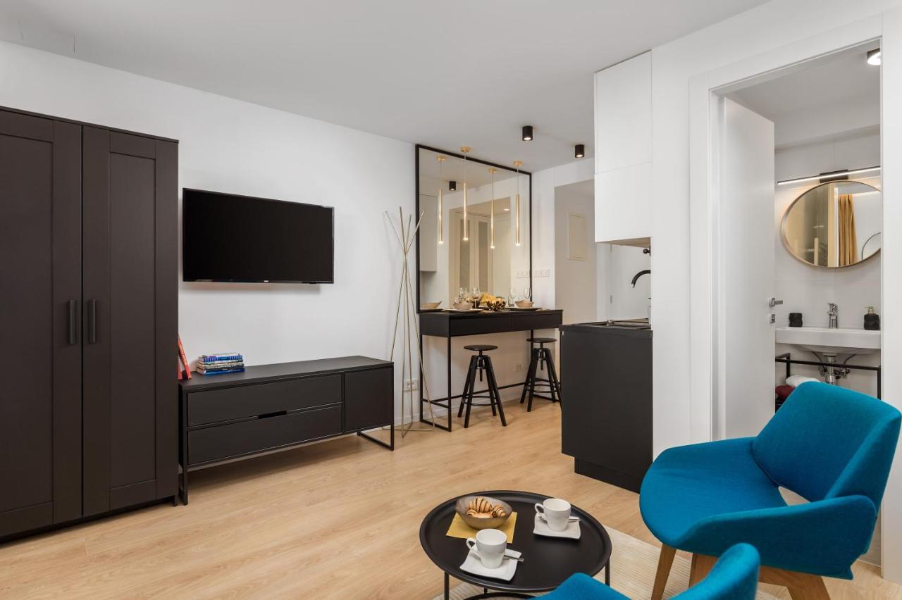 Sweet Nest Korzo Apartment Rijeka Luaran gambar
