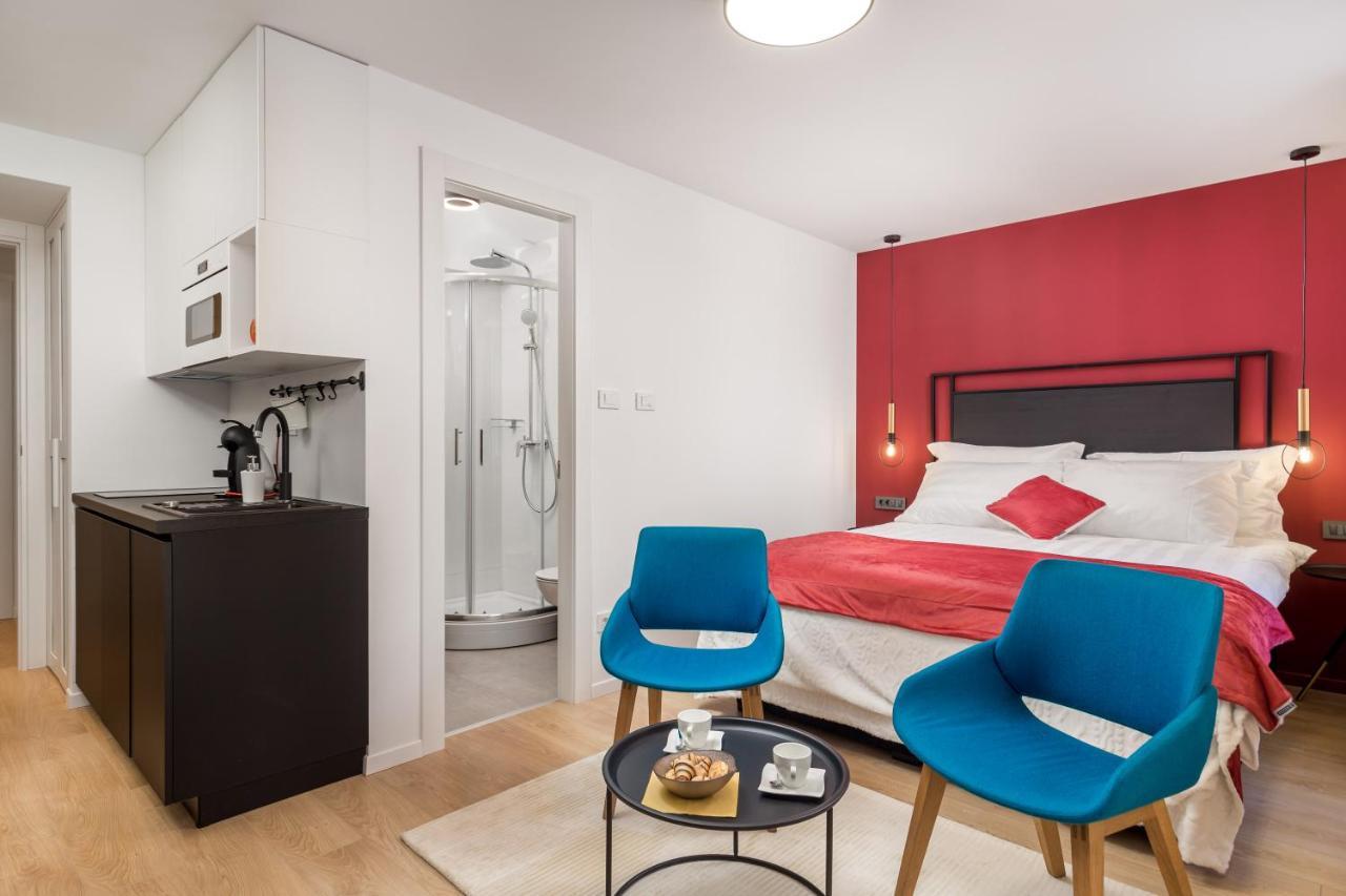 Sweet Nest Korzo Apartment Rijeka Luaran gambar